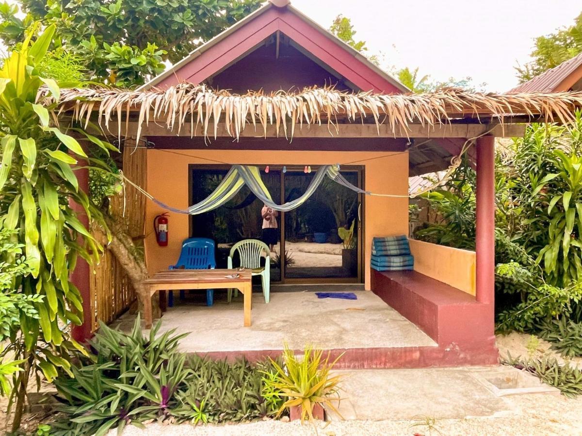 Papillon Bungalows Baan Tai Esterno foto