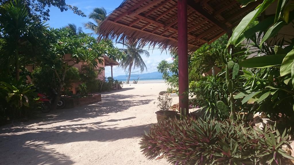 Papillon Bungalows Baan Tai Esterno foto
