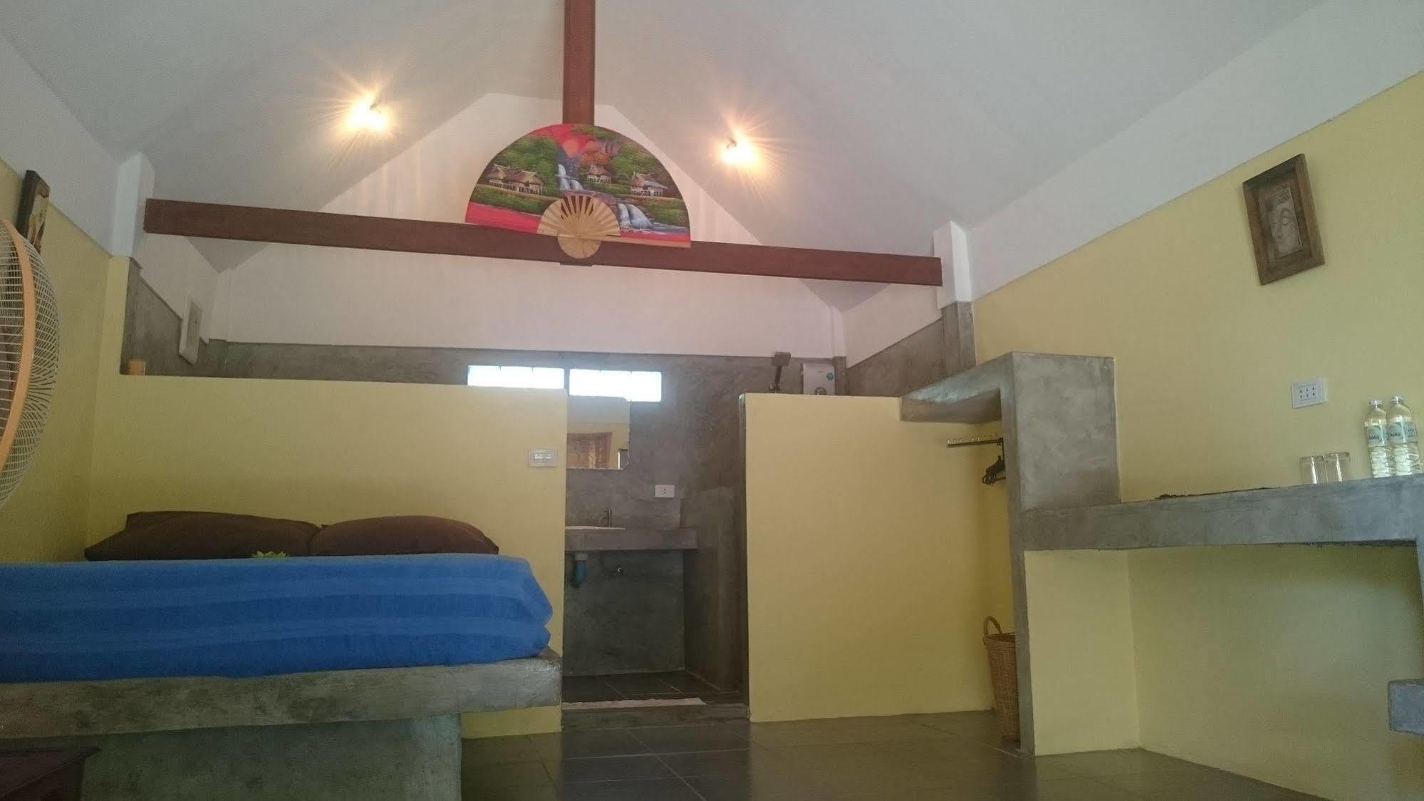 Papillon Bungalows Baan Tai Esterno foto